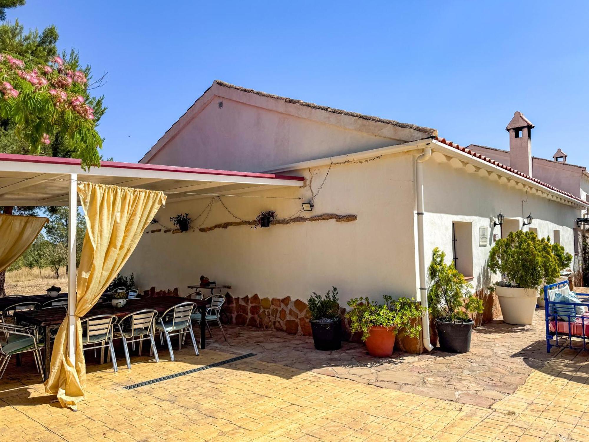 Cortijo Rural Bacares Guest House Freila Exterior foto