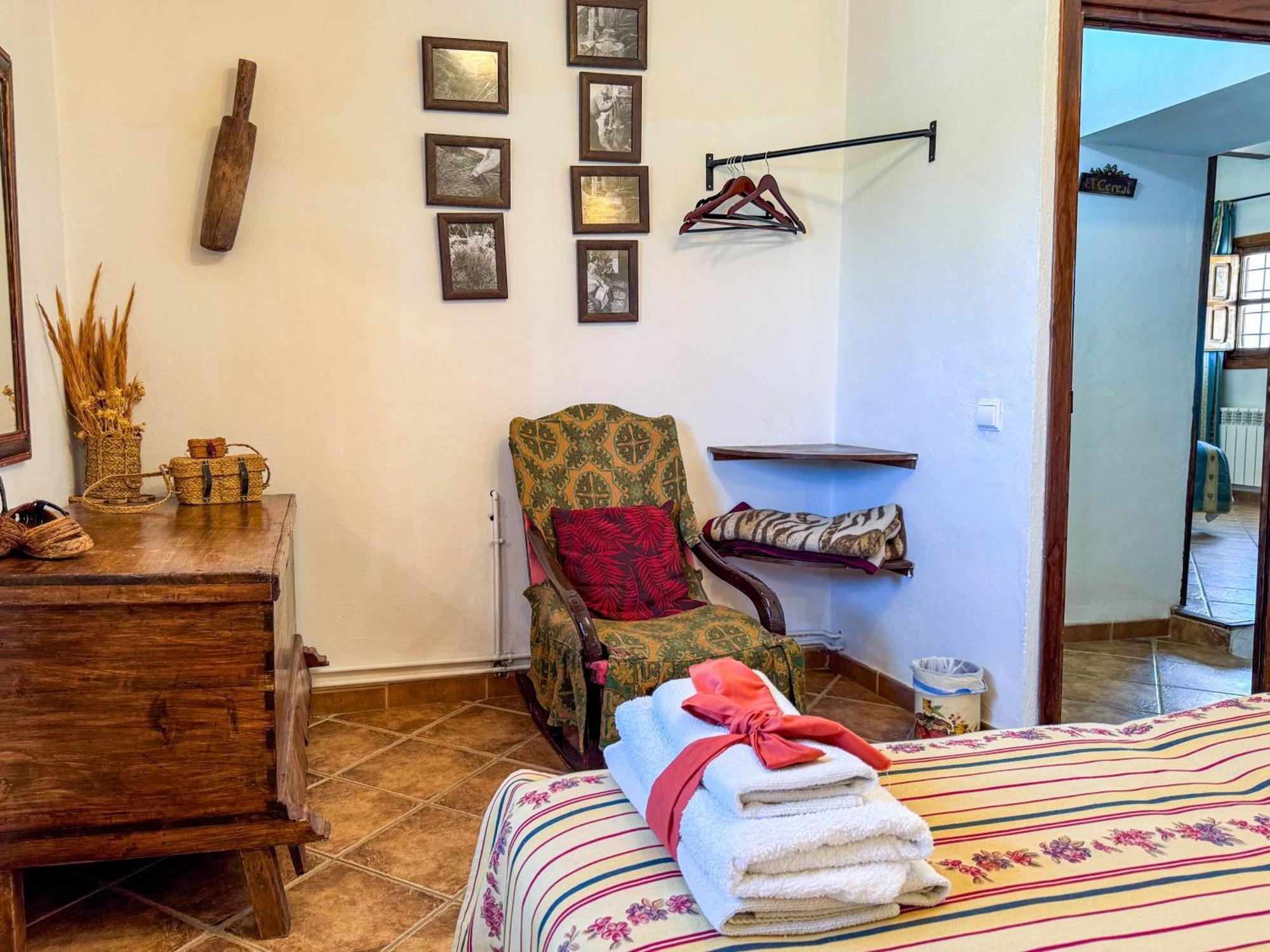 Cortijo Rural Bacares Guest House Freila Exterior foto